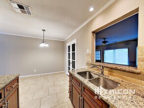 235 Trudell Dr in San Antonio, TX - Building Photo - Building Photo