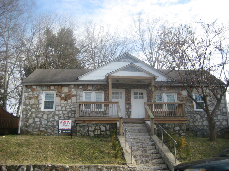 1020-1022 High St in Bowling Green, KY - Building Photo