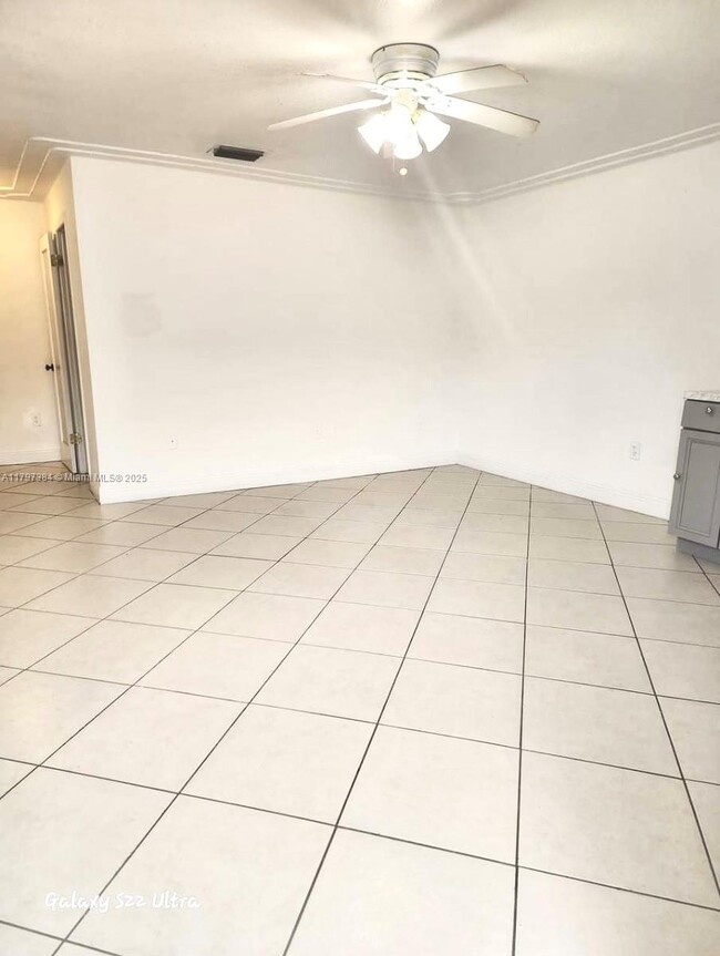 property at 62 W 44th St