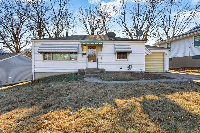 1414 Comet Dr in St. Louis, MO - Building Photo