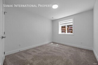 5238-5236 6 Ave in Delta, BC - Building Photo - Building Photo