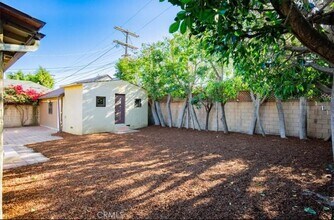 8960 Helms Pl in Los Angeles, CA - Building Photo - Building Photo