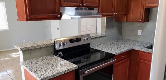 1824 Fulstone Way in Las Vegas, NV - Building Photo - Building Photo