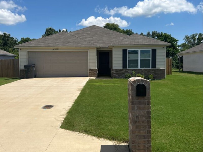 5141 Yukon Dr