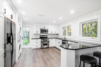 182 Beacon Ln in Jupiter, FL - Building Photo - Building Photo