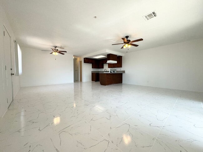 68210 Cll Las Tiendas in Desert Hot Springs, CA - Building Photo - Building Photo