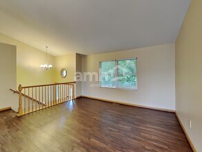 204 Inverness Trl in McHenry, IL - Building Photo - Building Photo