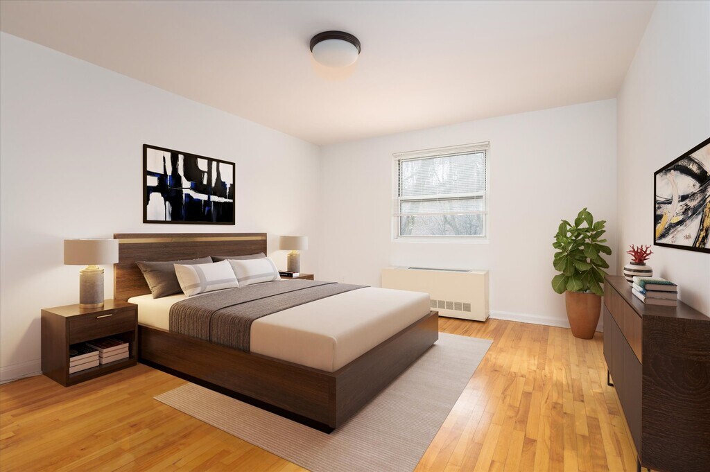 Flower Gardens Apartments in Roslyn, NY