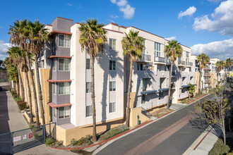 Puerta Del Sol in Los Angeles, CA - Building Photo - Primary Photo