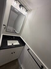 944 Farmington Ave in Berlin, CT - Building Photo - Building Photo