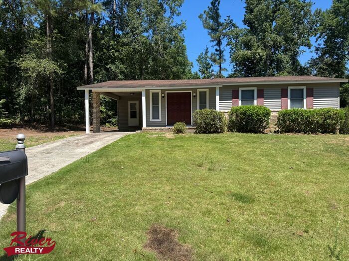 3511 Edgeworth Dr in Hephzibah, GA - Building Photo