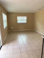 1427 15th St S in St. Petersburg, FL - Building Photo