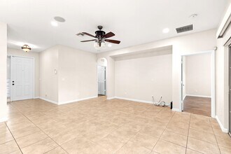 6809 Osage Cir in West Palm Beach, FL - Building Photo - Building Photo