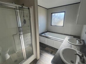 5361 Cr-931 in Nevada, TX - Building Photo - Building Photo