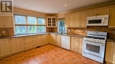 6 Pattermead Crescent in Ottawa, ON - Building Photo - Building Photo