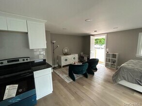 70 New Paltz Rd-Unit -2A in Highland, NY - Building Photo - Building Photo