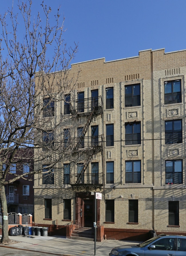 1719 Sterling Pl in Brooklyn, NY - Foto de edificio - Building Photo