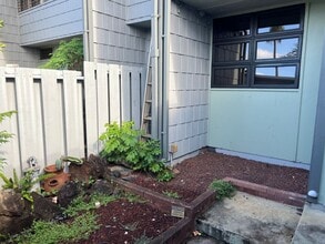 94-61 Kuahelani Ave in Mililani, HI - Building Photo - Building Photo