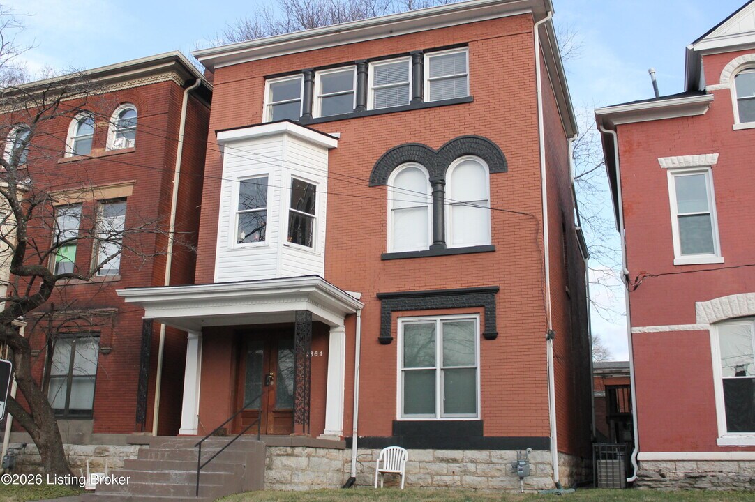 1361 S Brook St in Louisville, KY - Building Photo