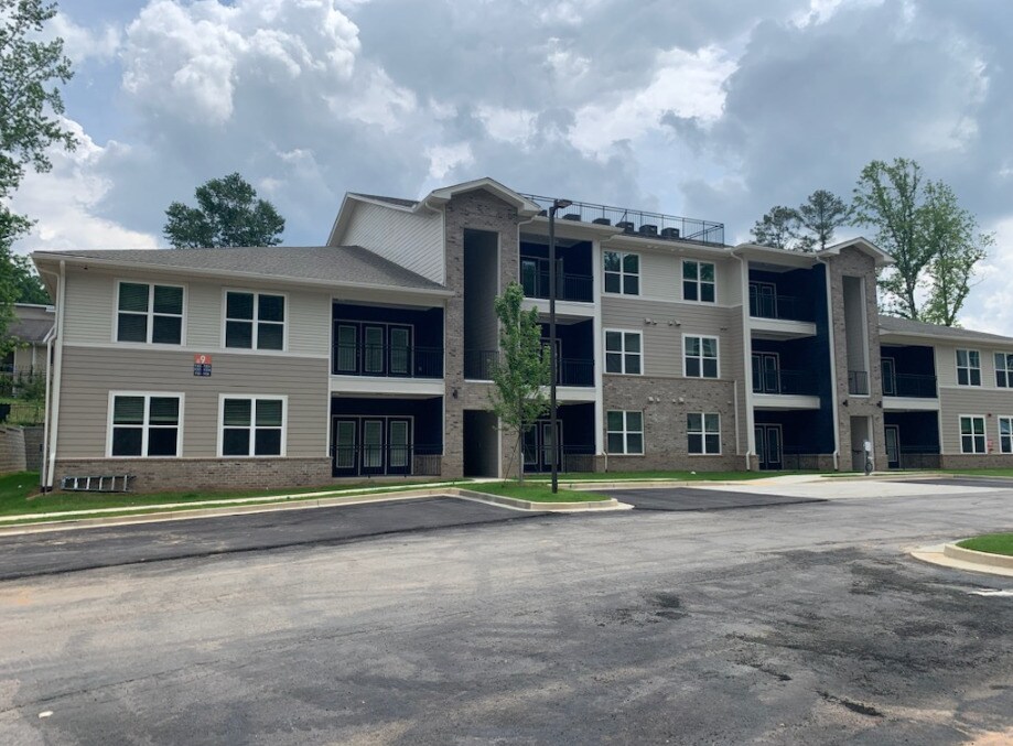 Bridges at Landrum Apartments in Atlanta, GA