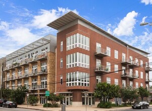 2124 E 6th St in Austin, TX - Building Photo - Building Photo