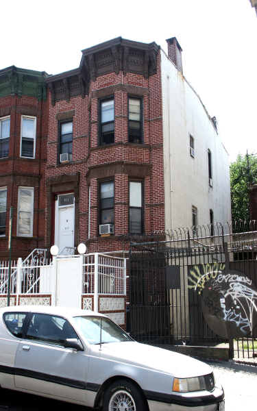 414 51st St in Brooklyn, NY - Building Photo