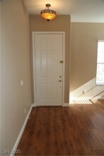 3049 Cherum St, Unit 113 in Las Vegas, NV - Building Photo - Building Photo