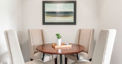 Whispering Lake Apartments in Kansas City, MO - Building Photo - Building Photo
