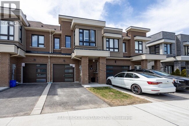 95 Caspian Sq