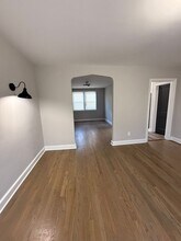 935 E 41st St in Baltimore, MD - Foto de edificio - Building Photo