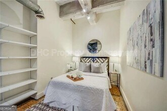 659 Auburn Ave NE in Atlanta, GA - Building Photo - Building Photo