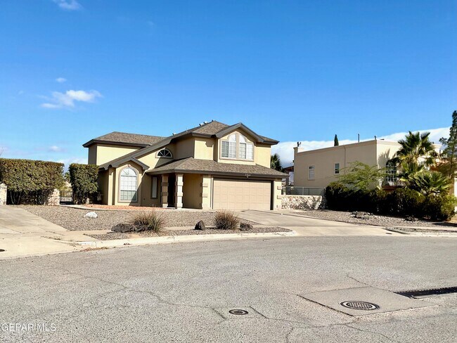 7369 Luz De Lumbre Ave in El Paso, TX - Building Photo - Building Photo