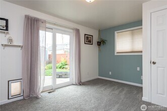 314 Pike St NE in Auburn, WA - Building Photo - Building Photo