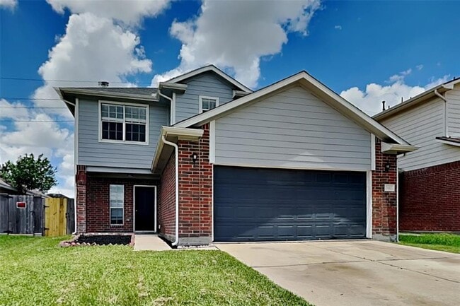7447 River Pines Dr