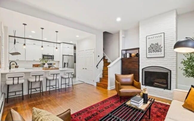 property at 1238 Waverly St