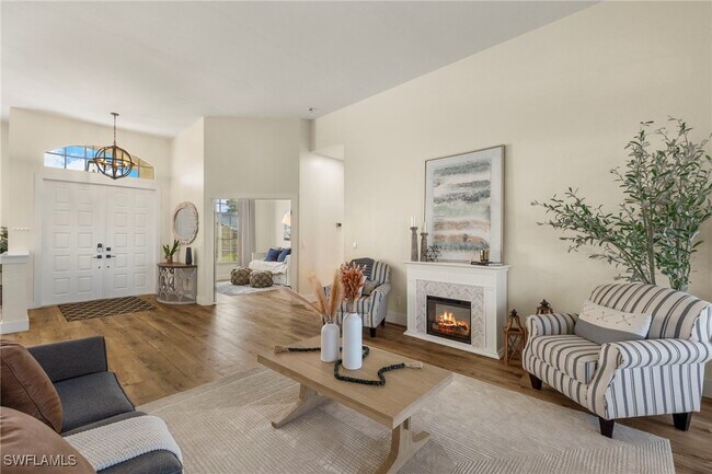 5661 Harborage Dr