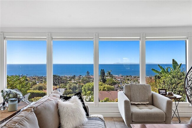 875 Coast View Dr, Unit 0308 in Laguna Beach, CA - Building Photo - Building Photo