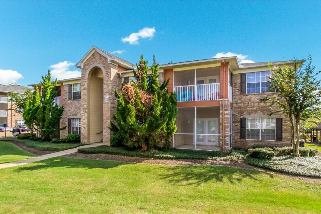 Ashford Place Apartment Homes Flowood, MS Apartments