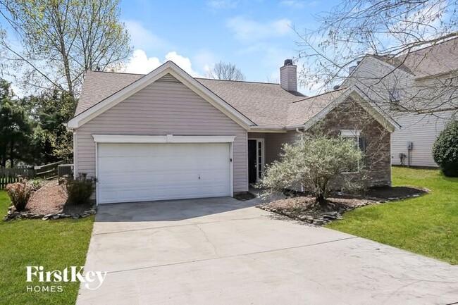 7703 Nicolette Ct in Charlotte, NC - Building Photo - Building Photo