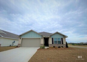 8359 Harmon St in Daphne, AL - Building Photo