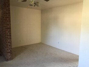 4220 Idlewood Dr in Wichita Falls, TX - Building Photo - Building Photo