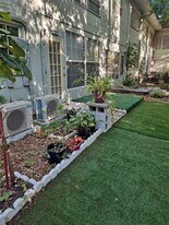 1433 S Belcher Rd, Unit # G6 in Clearwater, FL - Building Photo