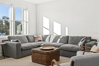 37 29th St N in St. Petersburg, FL - Building Photo - Building Photo