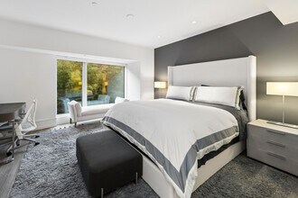 2121 Webster St in San Francisco, CA - Building Photo - Building Photo