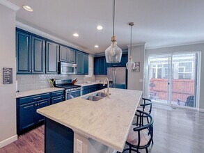 8056 E 53rd Dr in Denver, CO - Building Photo - Building Photo