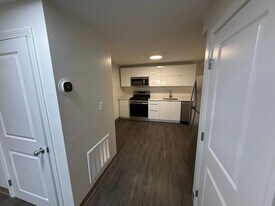10 Darling St, Unit OF in Boston, MA - Building Photo