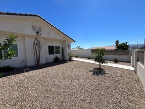 29730 Landau Blvd in Cathedral City, CA - Building Photo - Building Photo