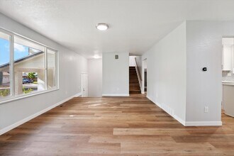 7406 S Washington St in Centennial, CO - Building Photo - Building Photo