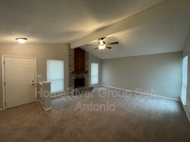 12160 Stoney Bridge in San Antonio, TX - Building Photo - Building Photo
