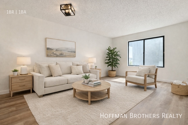 11817 Victory Blvd, Unit 107